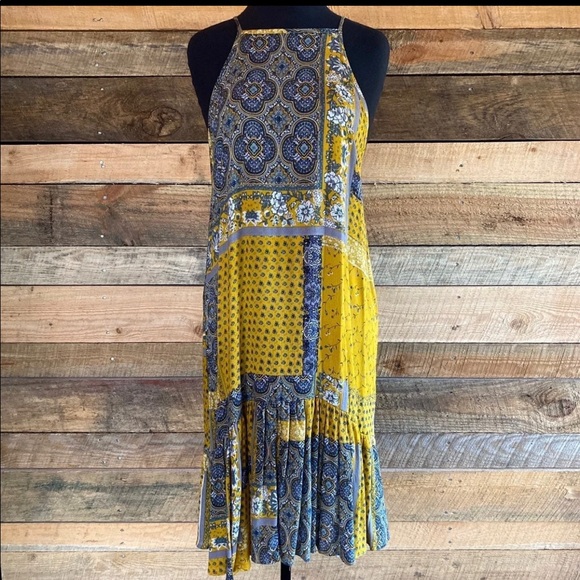 Dresses & Skirts - Navy & Golden Color Halter Dress|Size Large